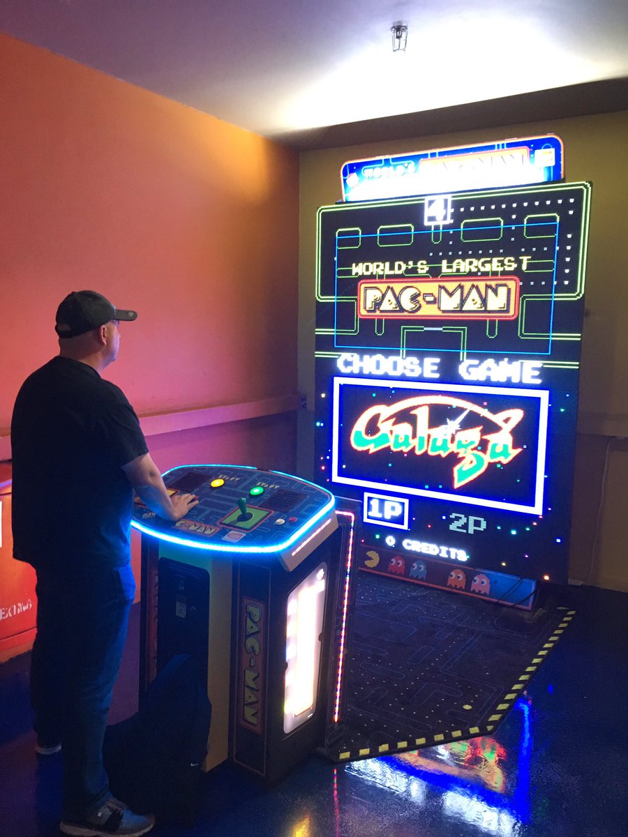 RetroGamersClub's tweet photo. Time for some #gaming @NamcoFunscapeUK with @Gamin_Guys @Richard31337 @robvissernet 👍 #retrogaming the modern way🤔 https://t.co/OWsWhX3n3o