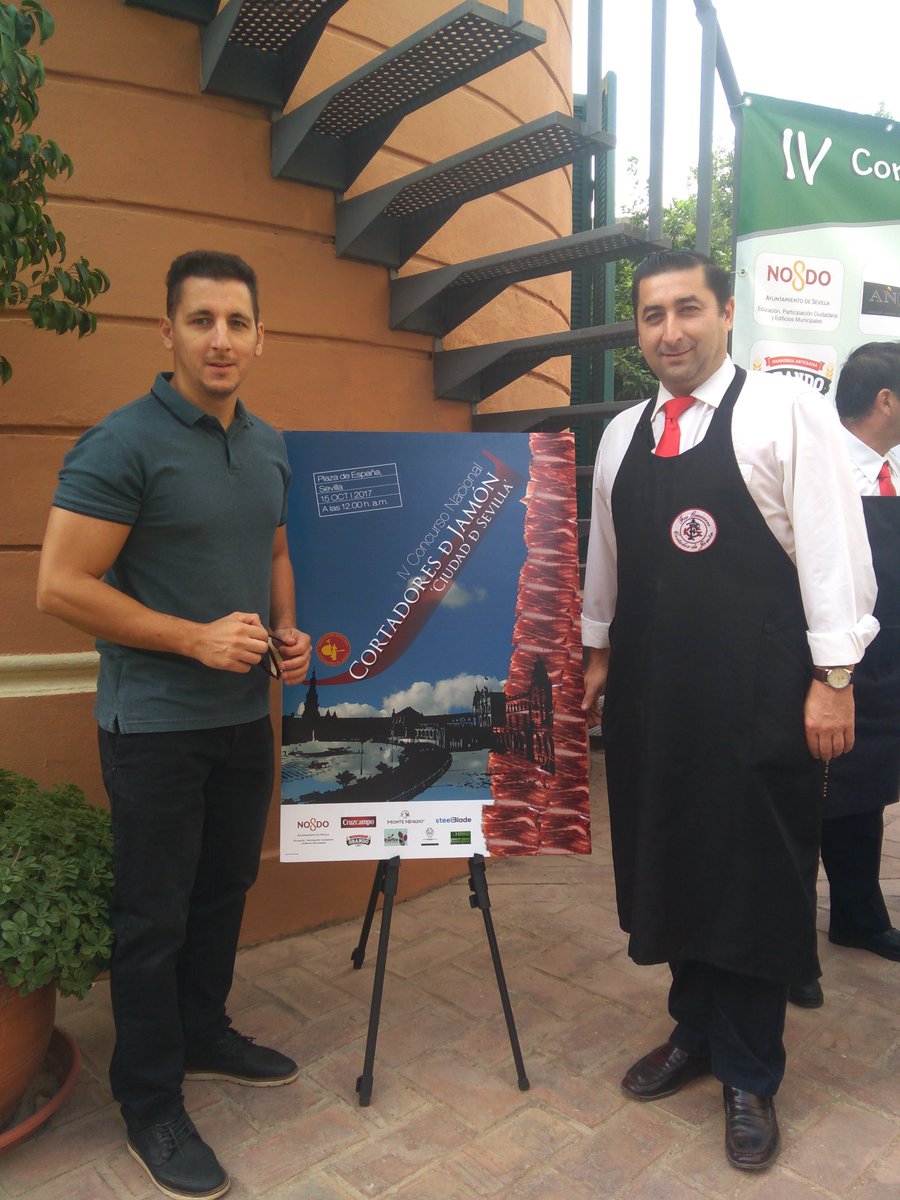 JamonCorte's tweet photo. #JamonCorte invitado en la presentación del cartel del "4°Concurso Nacional de #cortadoresdeJamon " 'Ciudad de #Sevilla' este 15/10/17. https://t.co/OkubrM0Fnh
