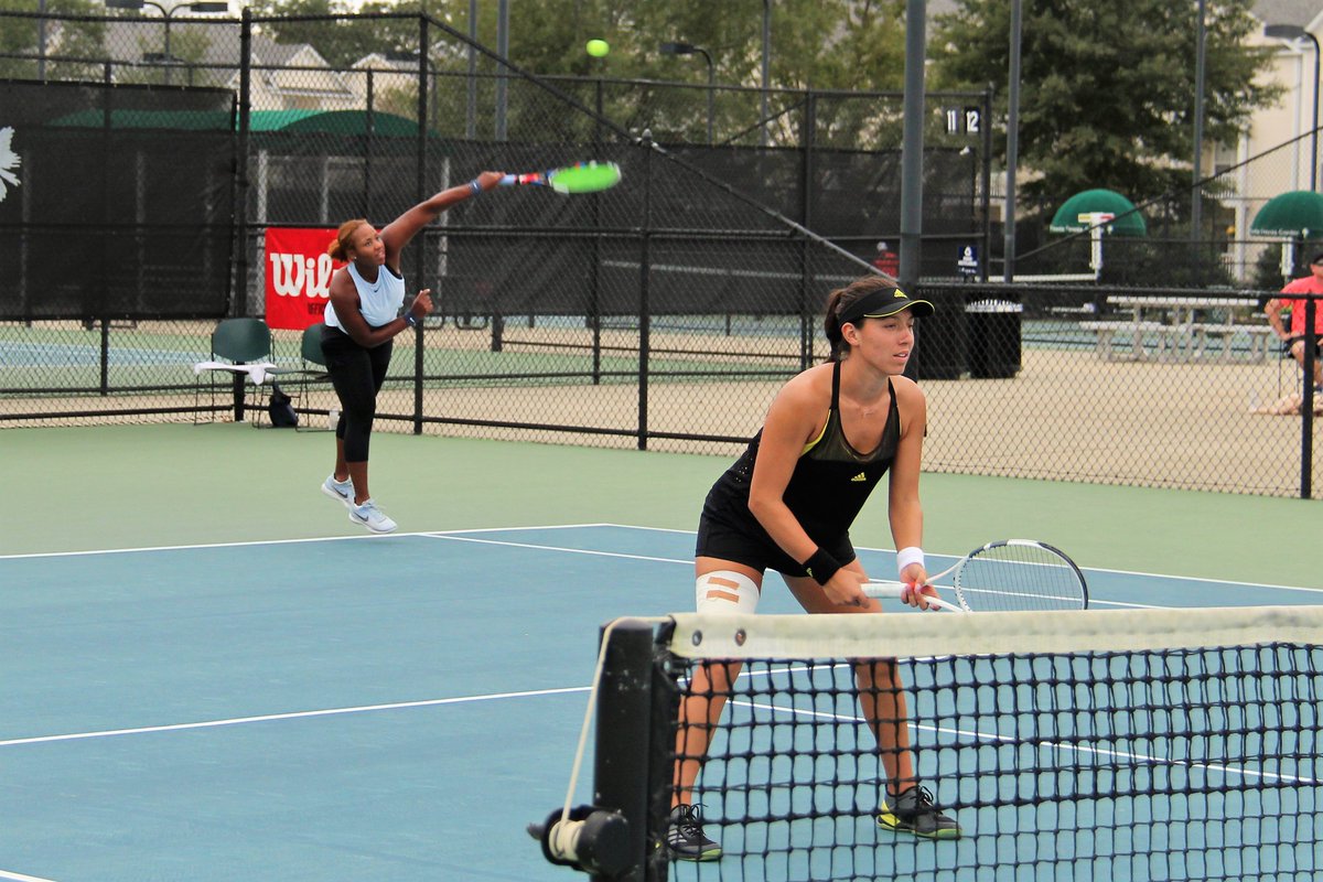 sumter25k's tweet photo. Last #Sumter25k match of the day on the court - @TaylorTownsend &amp; @JLPegula vs. Rasheeda McAdoo &amp; Jada Robinson https://t.co/MkBQdt9h7U