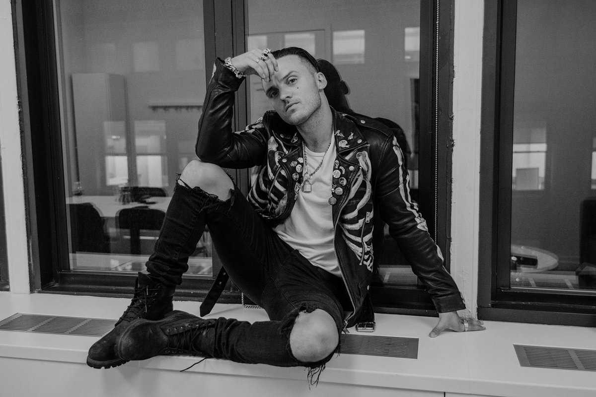 bohnes's tweet photo. new interview with @euphoriazine up now. get to know me behind the masks and face paint. https://t.co/W3p3mkjyeA https://t.co/3nwYjvxq2K