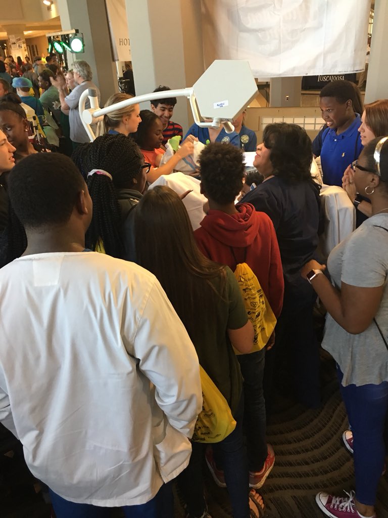 Dr. Pamela Ray Liebenberg tweet media