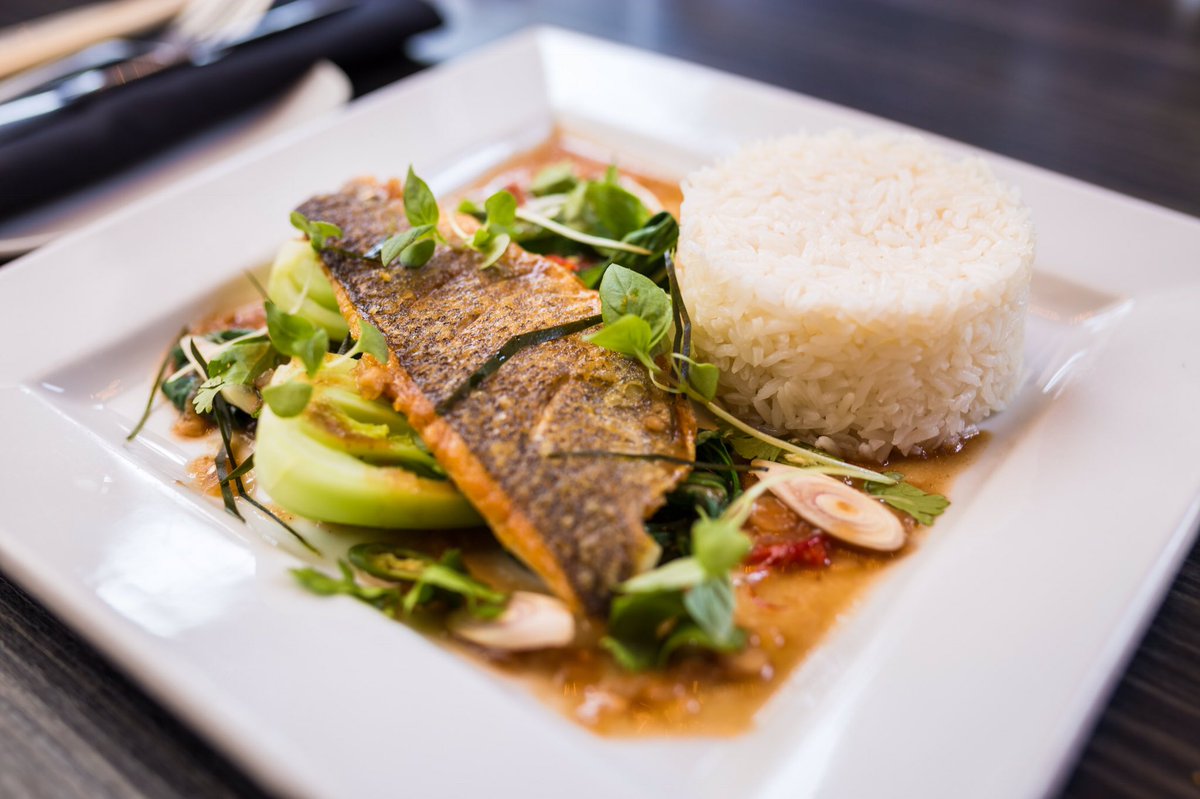 Pla_SKirby's tweet photo. Pan-fried Sea bass #parichat at Sohe https://t.co/wf4l7KxqRt