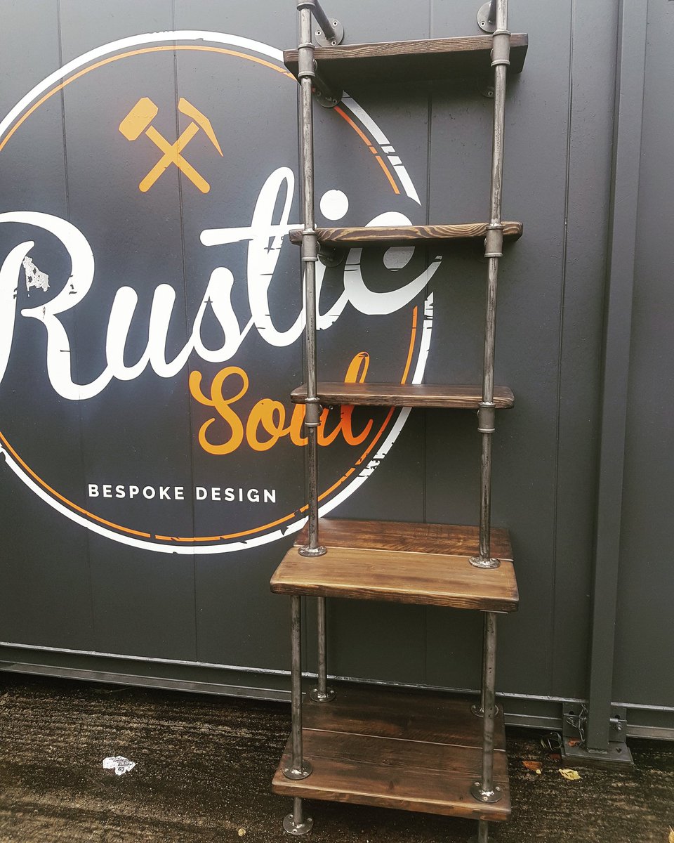 RusticSoul2's tweet image. Custom industrial pipe shelving unit, ready for delivery tomorrow. 

#DublinHour  #FridayFeeling #handmadewithlove rusticsoul.co.uk