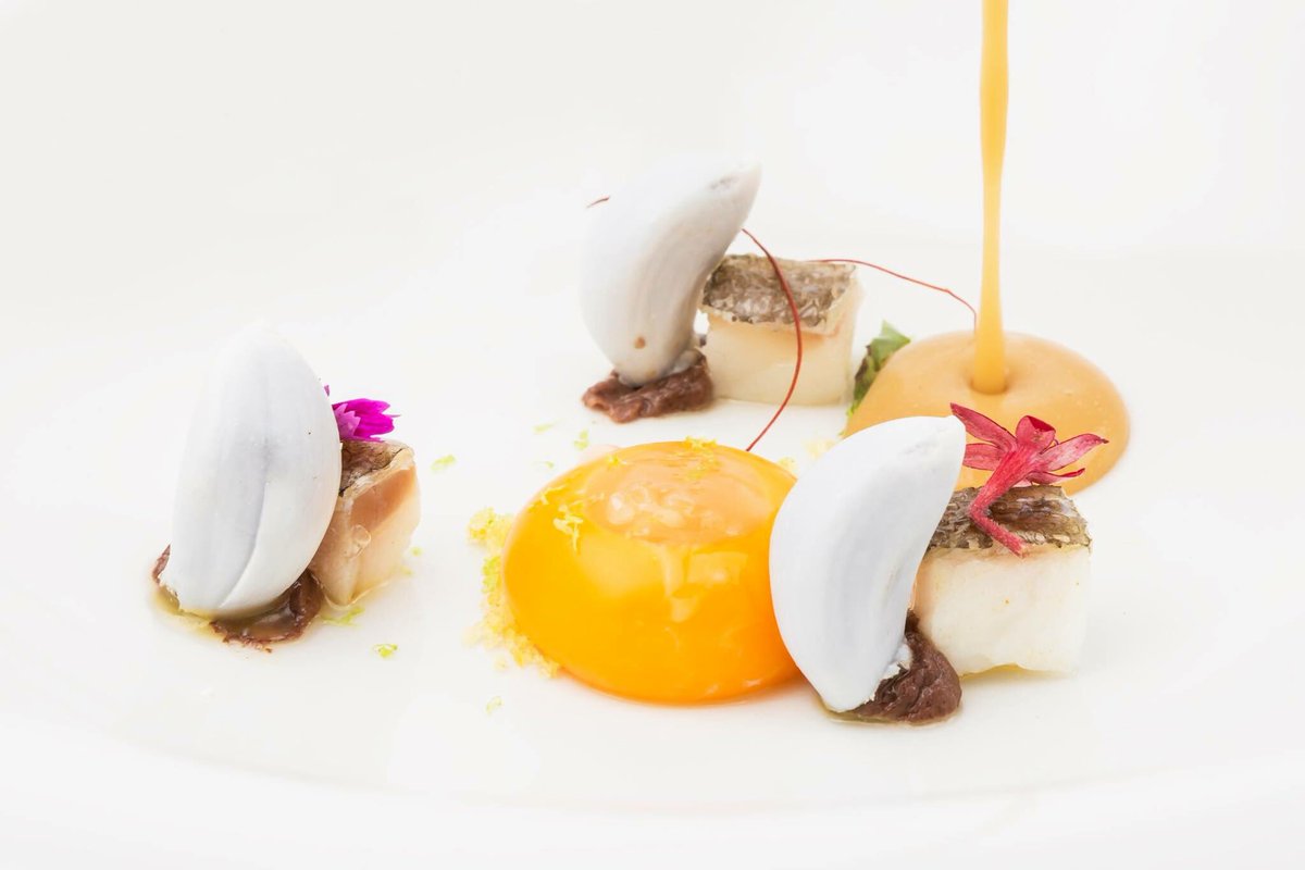 EMBUTIDOS RIOS (@embutidosrios) on Twitter photo Crema de alubias con falso ajo de #morcilla RIOS y yema líquida .. impresionante! #vicook2017 <a href="/tonojacachef/">Toñojacachef</a> <a href="/Cyedelpirineo/">CyE del Pirineo</a> #villarcayo Crema de alubias con falso ajo de #morcilla RIOS y yema líquida .. impresionante! #vicook2017 <a href="/tonojacachef/">Toñojacachef</a> <a href="/Cyedelpirineo/">CyE del Pirineo</a> #villarcayo