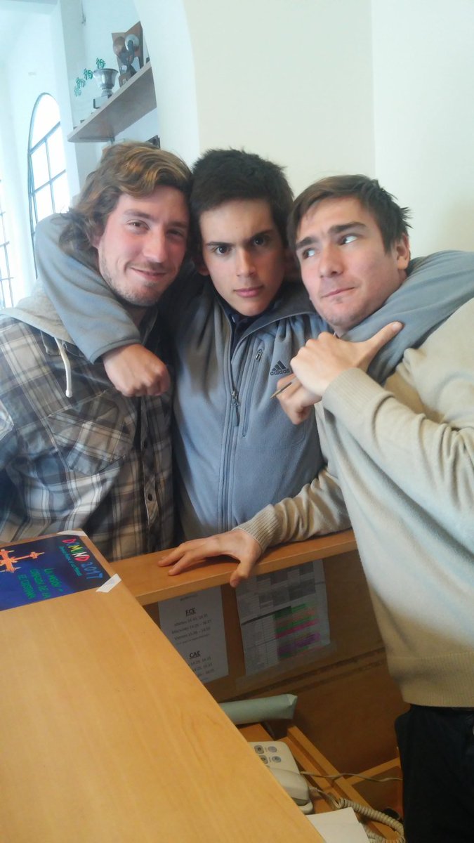 CAPadreCacho's tweet photo. @isasacup apretando al rival el PC. @Isasafutbol7 https://t.co/7xIYEcWydF