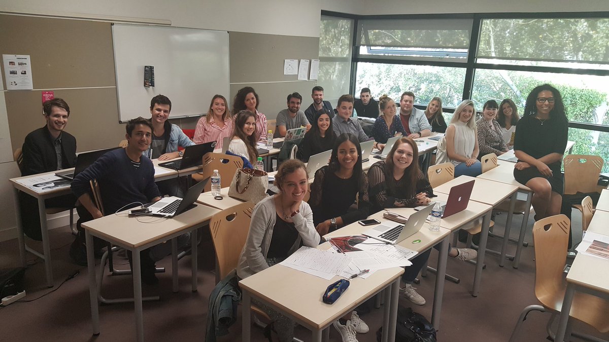 TINAKORTMANN1's tweet photo. Retweeted Claire Domergue (@ClaireDomergue):
Heureuse des travaux réalisés avec les étudiants du #MBALuxe de #Sup… https://t.co/E0UNXrivup