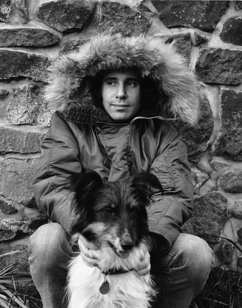  Happy Birthday Paul Simon! 76 years old today. Favourite Paul Simon song?
 