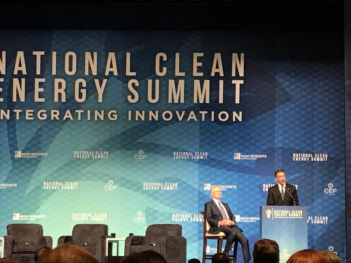 MissAwood's tweet photo. When competed, @Tesla gigafactory will be the largest building on earth says @GovSandoval #nces https://t.co/oSFZ24BHP5