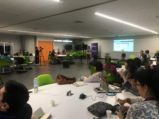 ArtesHumEAFIT's tweet photo. El último día de la @ConferenceTran3 lo abrieron los profesores Diego Montoya y María Isabel Villa. https://t.co/Ppp4nKXrNw