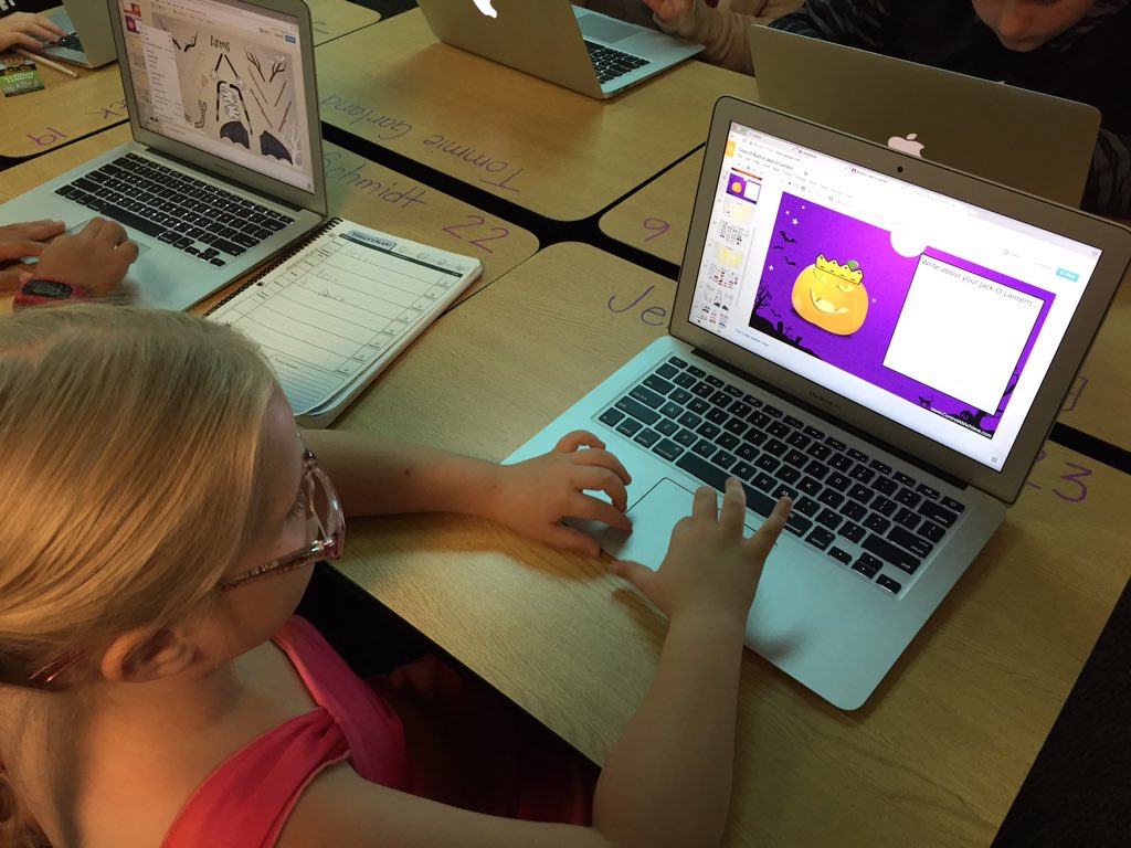 KJCushman3's tweet image. Google slides Build a Jack O Lantern #GLCSryan #Googlefun