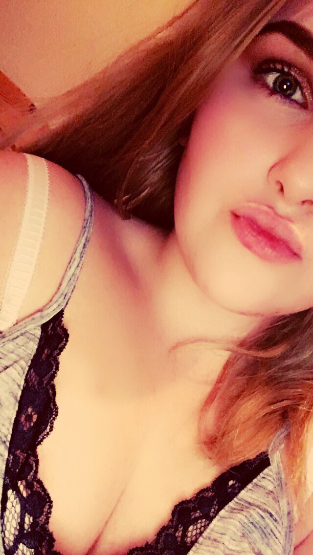 smythebae's tweet photo. @camerondallas please can you follow me it would mean the world ps your amazing and I love you !! ❤️❤️❤️❤️❤️❤️❤️❤️❤️❤️❤️❤️❤️ https://t.co/skGeK1ojNn