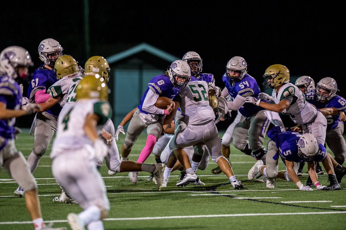 KRFootball17's tweet photo. Big game tonight against St. Francis. Homecoming!! Need everyone to show out. Black out @7:30 ⚫️⚫️🚀 https://t.co/OskAo7r6z9