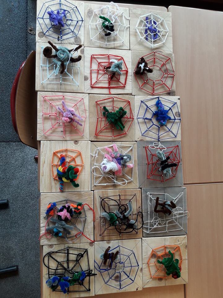 Gruwelijk eng! 🕷🕷🕷
#Atelier bovenbouw #vrijdagde13e