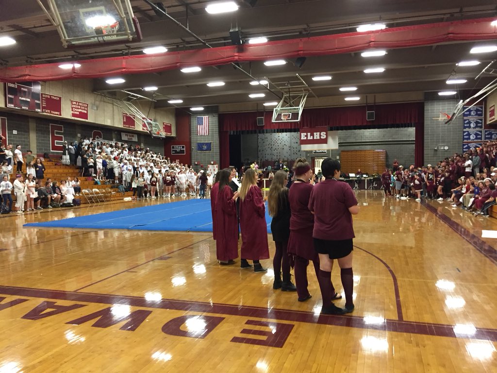 ELHSEDDIES's tweet image. ELHS Spirit Week 2017 Pep Rally! Red Eddie Love!