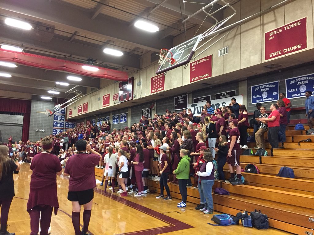 ELHSEDDIES's tweet image. ELHS Spirit Week 2017 Pep Rally! Red Eddie Love!