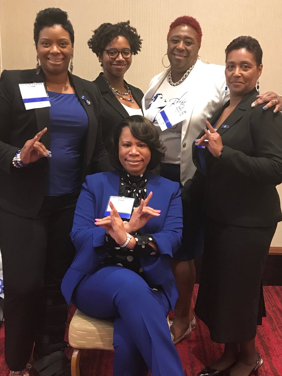 ZPHIBBATZ_2016's tweet photo. Zeta Phi Beta Sorority, Inc., Beta Alpha Tau Zeta Chapter Sorors handling #Service #BATZARLC #ZphiBAC #ARLC2017 https://t.co/p7yCpPSrwE