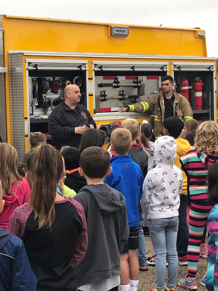 Central301's tweet photo. #PVCoyotes learn during Fire Prevention Month. https://t.co/tsYKrymQUf