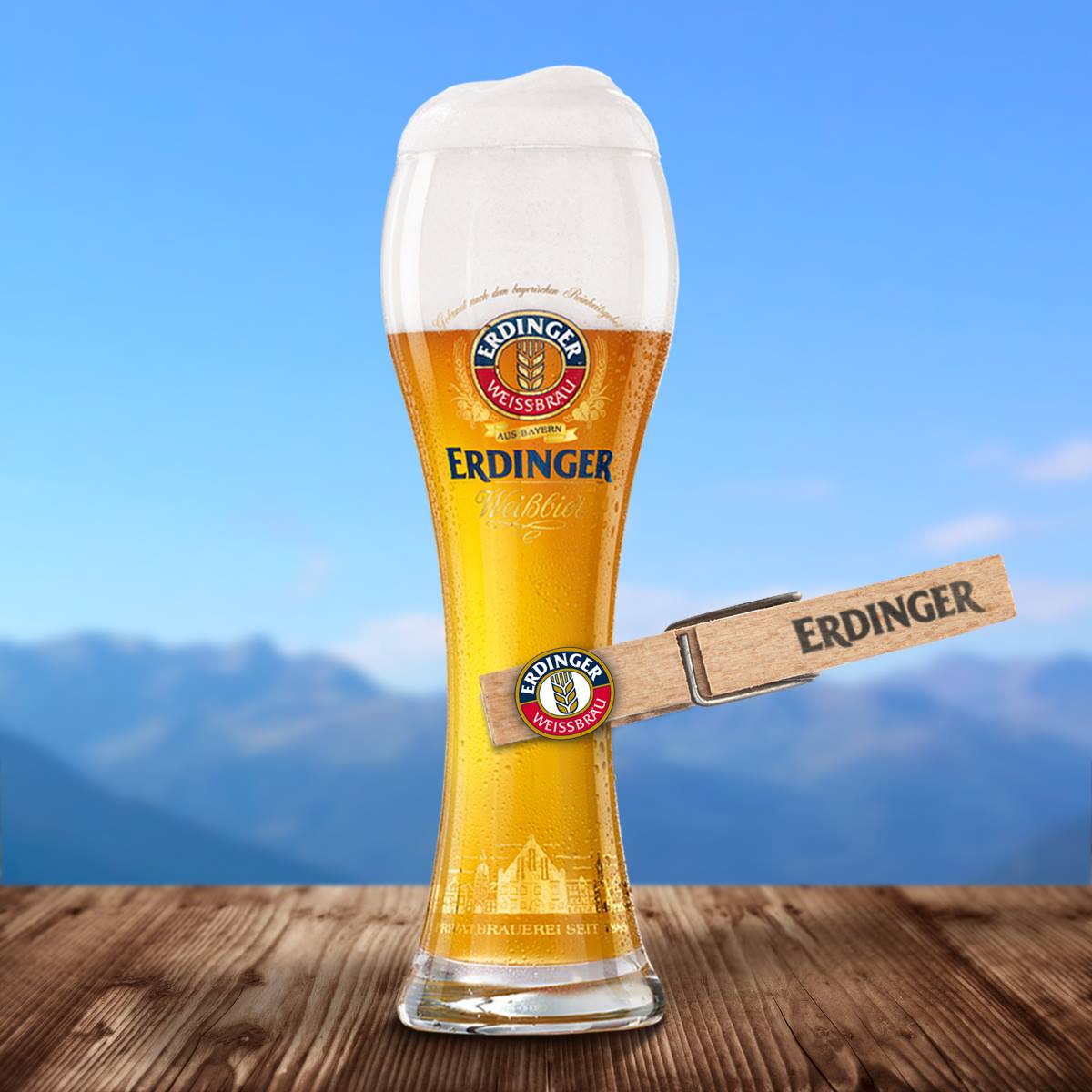 TheBeerCall's tweet photo. Partilhamos consigo mais duas razões para se juntar nós nos dias 20, 21 e 22: Erdinger e Korisca!
#CraftBeer #cervejaartesanal #Lisboa @m80 https://t.co/FJWoxvyrtw