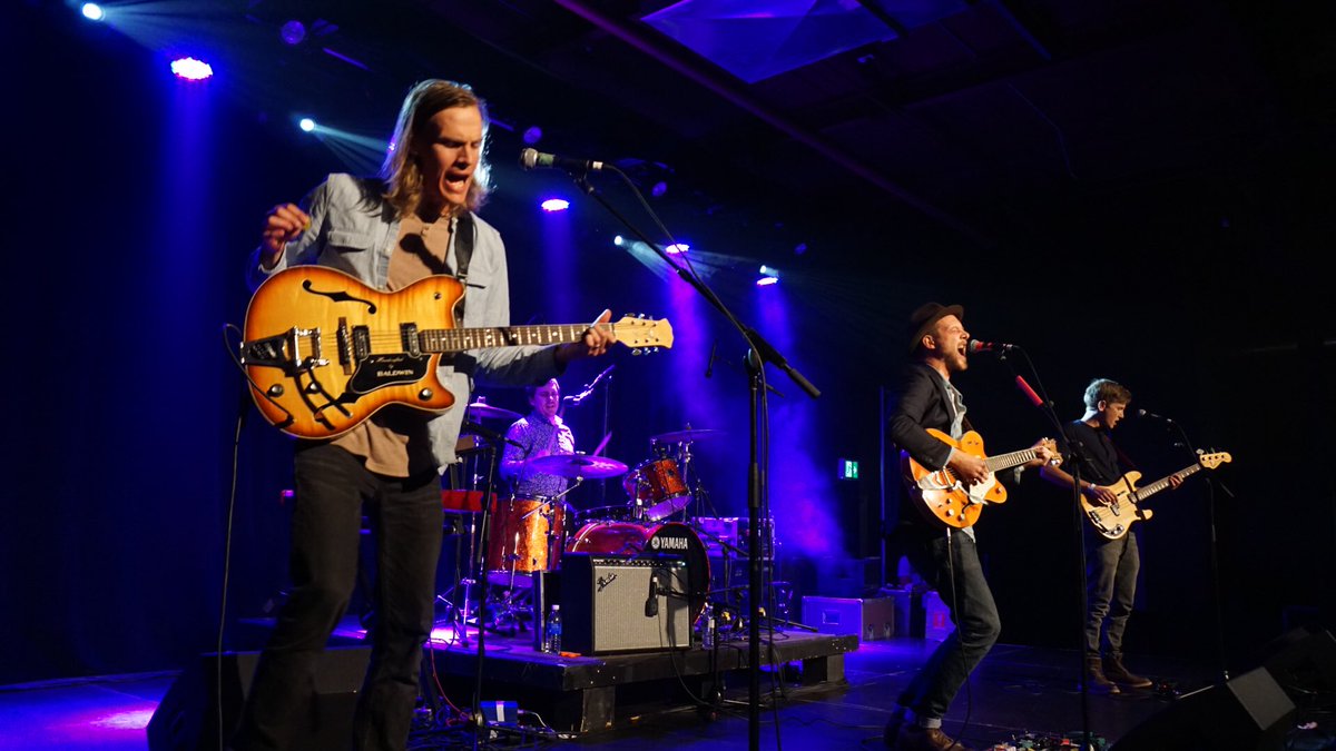 1075daverocks's tweet photo. @currentswell was fantastic lastnight! Whats your favorite CS tune? @maxwellsmusic #CurrentSwell https://t.co/Mi3ELyl5Jd