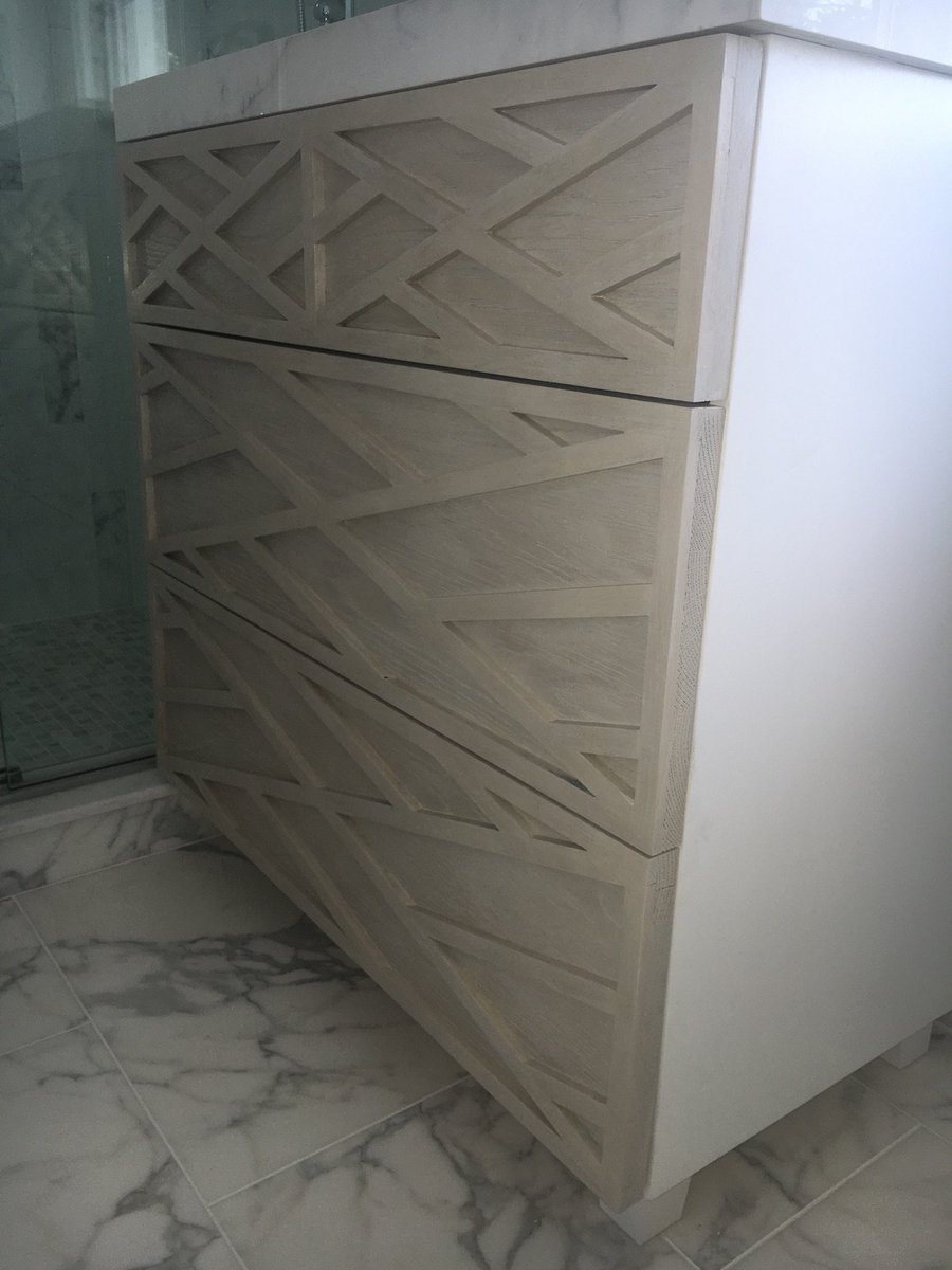 Gorman_Custom's tweet photo. Add some #texture to your cabinets for style &amp; functionality. In addition to repainting existing cabinet doors, we can also order new ones! https://t.co/wltMJmcxv7