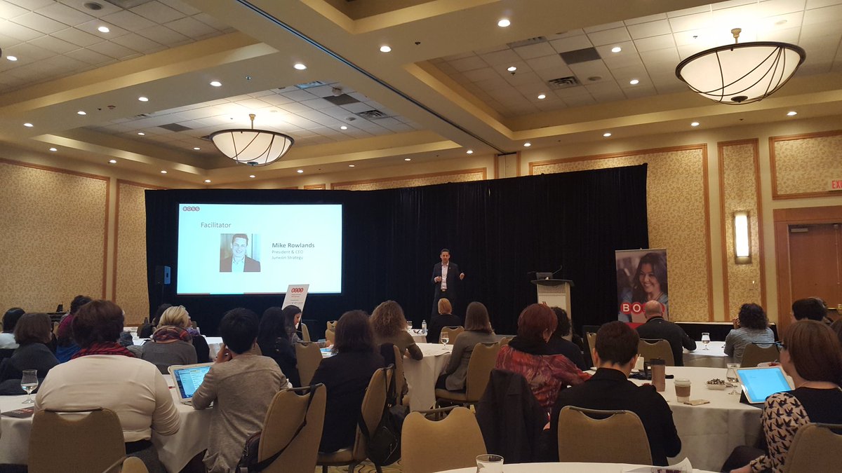 MirandaMaslany's tweet photo. Sitting in on #BOSS2017 session w/ @mrowlands @junxion: A Values-driven Brand. Learning great tips on an effective brand strategy! #levelup https://t.co/EaMBThE0CI