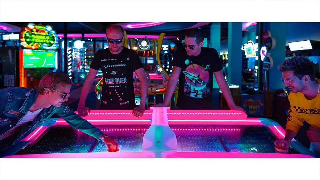 What do you guys think about my latest track ‘Heart Like Mine’ ? https://t.co/cpOPD9y8ql