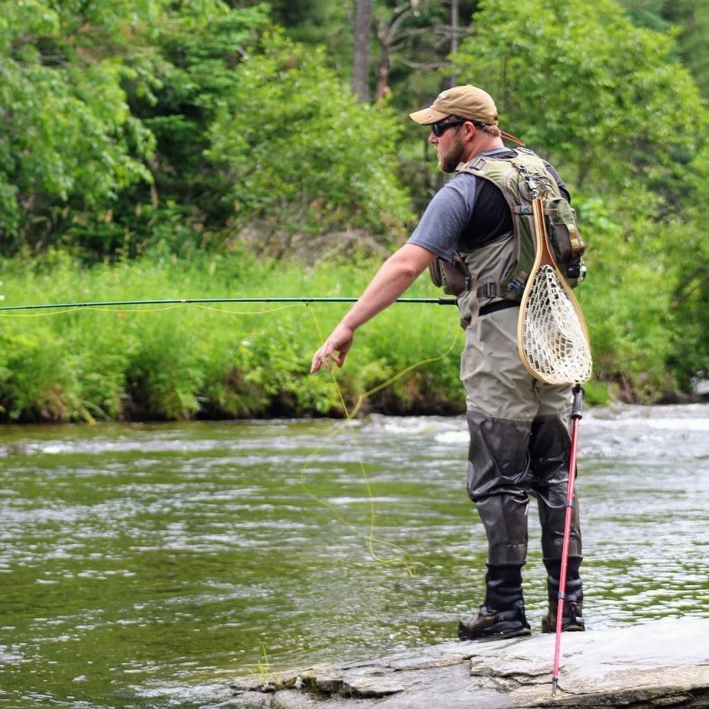 lopstick's tweet photo. Going to work today or take advantage of the last days to fish? Such a hard decision. #fishing #lopstick #nh https://t.co/Y0ernR9KSb