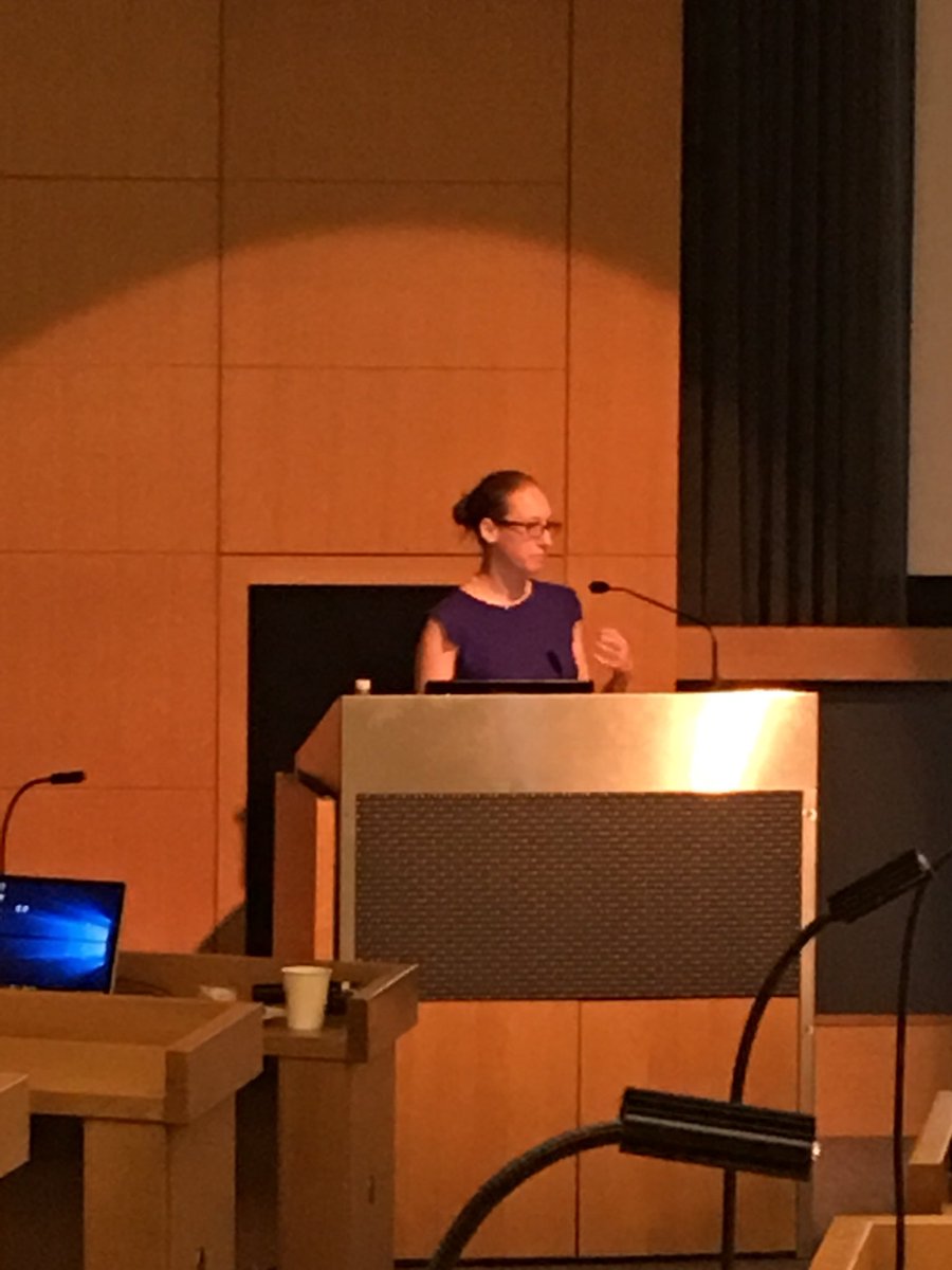 docjcrews's tweet photo. WSMOS grant awardee and @fredhutch @UW fellow Kelly Paulson presents on Merkel cell ca at WA State Med Onc Soc mtg https://t.co/0BCQmxtiBU
