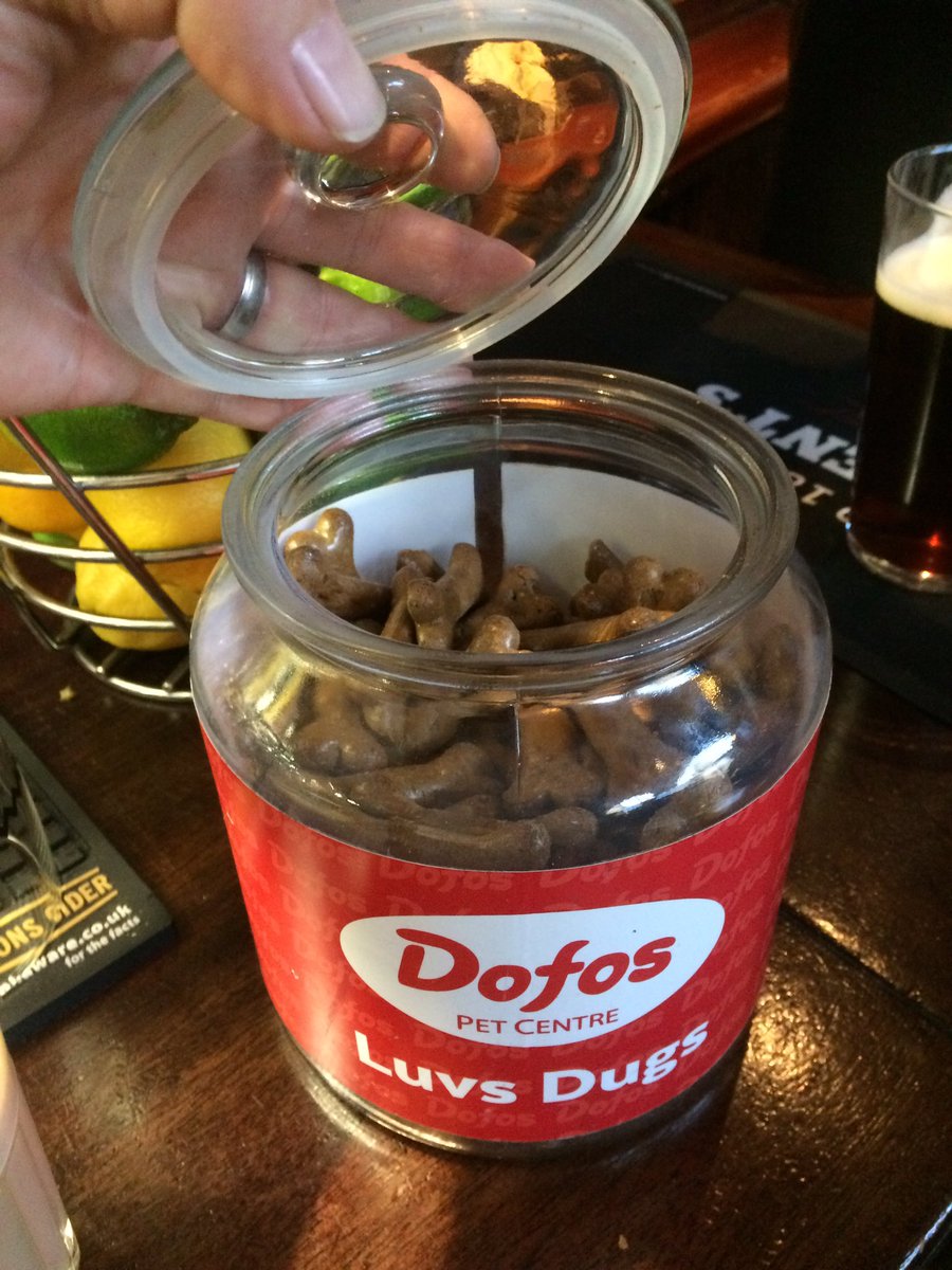 Thanks to <a href="/dofospetcentre/">Dofos Pet Centre & Dog Grooming</a> for keeping our furry friends in Gravy Bones 🐶