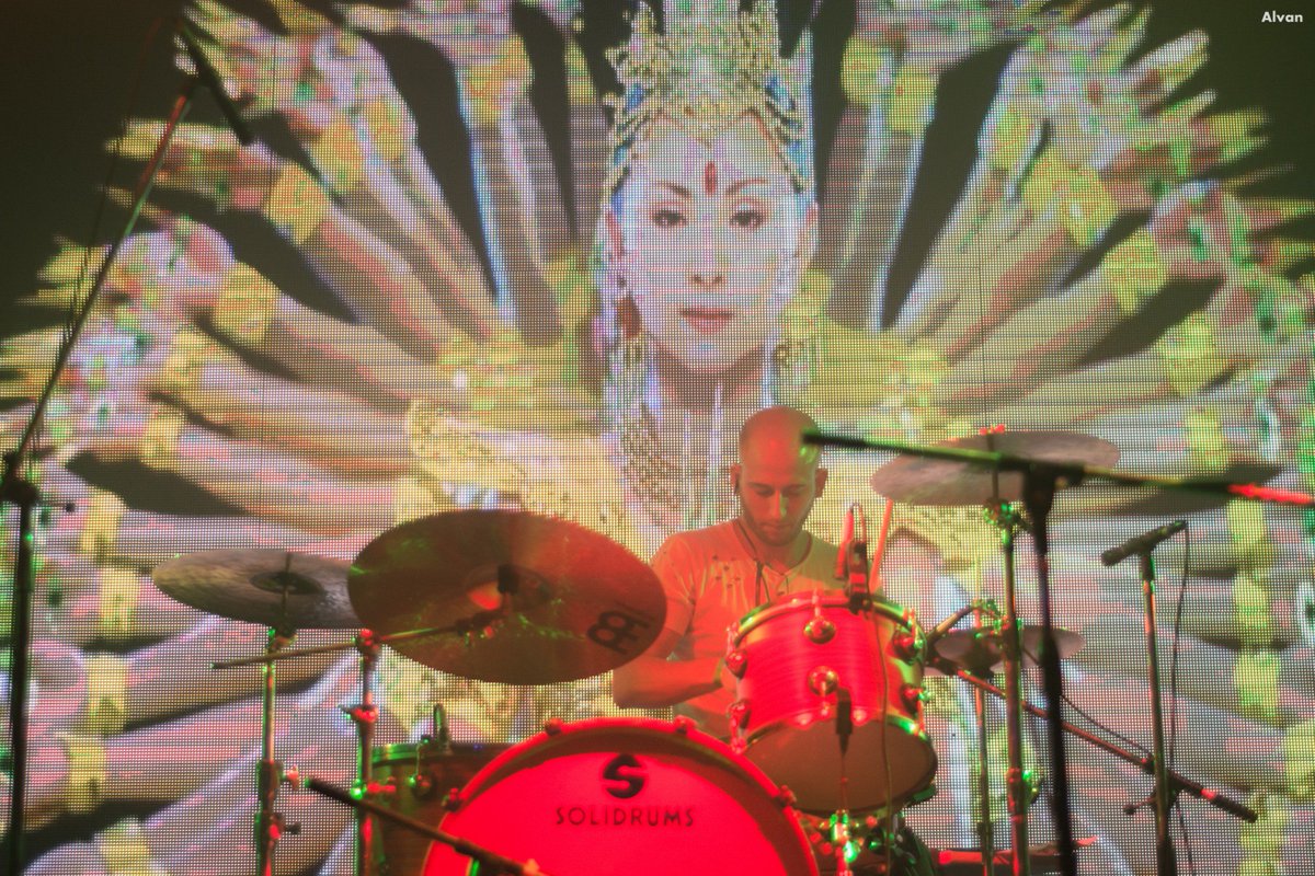📸Así fue la presentación de "ALARDE" - <a href="/Miltodetrio/">Miltode</a>  en The Roxy Live