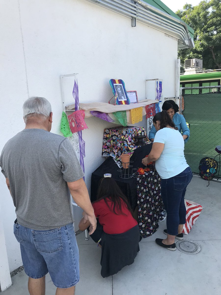 ElRanchoEF's tweet photo. @ElRanchoSchools teachers and principals setting up their #DiaDeLosMuertos altars. https://t.co/xuZhtQs6Yp