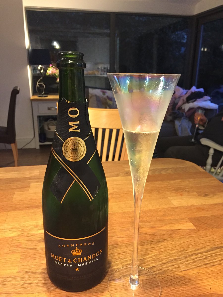 essentialjulie's tweet photo. Cheers Heather! - happy Friday. Looks like it might be a take away. https://t.co/bR6GW2JDXs