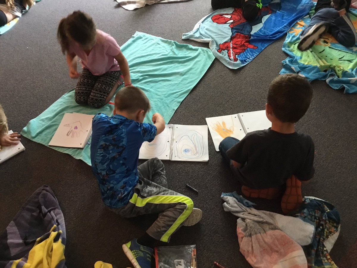 LDeile's tweet photo. This is what Brain Break looks like in Kindergarten.@LDeile @GrainwoodPLS https://t.co/BaCSCpPZ60