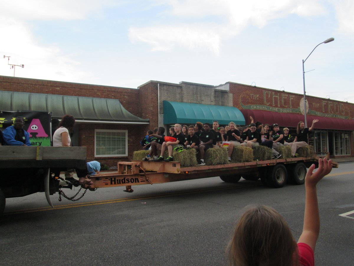 WHV City Schools tweet media