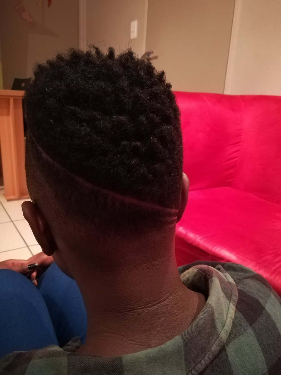 tshedza_light's tweet photo. So even though I didn't win the competition #ishave managed to plug me with a haircut. Thanks to @Teli_Mescudi https://t.co/DSzXrySths