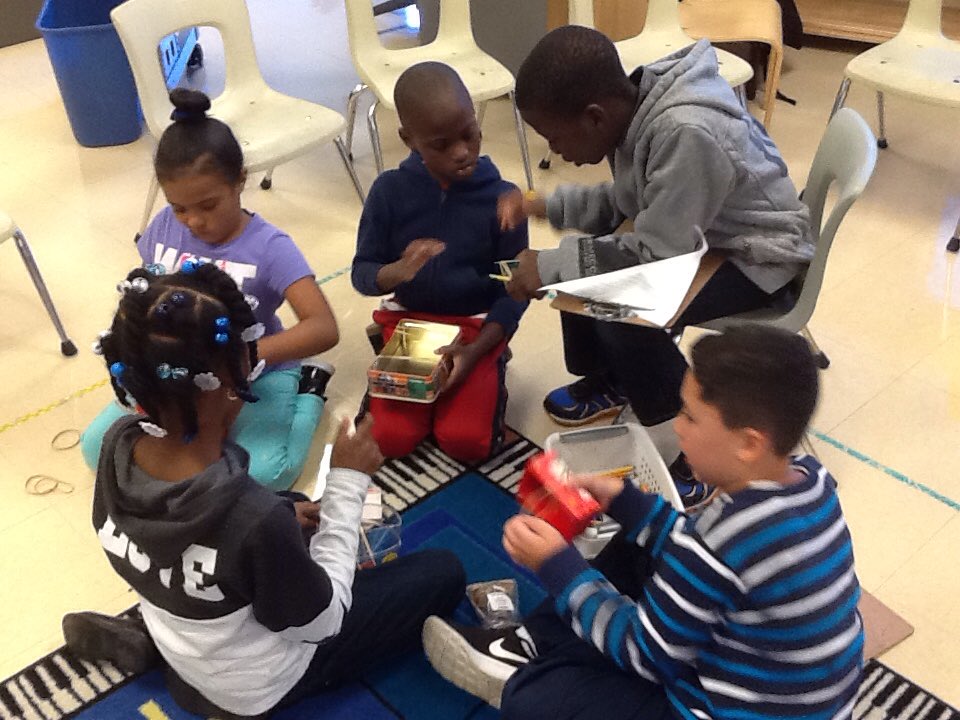 aaee_specials's tweet photo. #aae3rd graders work in groups, experimenting with different materials to make the best sounding "box." https://t.co/nzG3ej8fXu