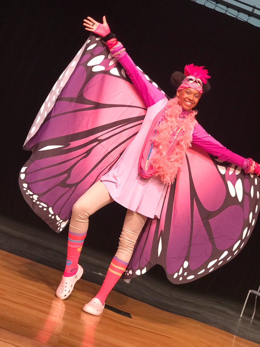 Had a great time celebrating Pink Out day with my <a href="/OHHSClippers/">Oxon Hill High School</a> for the last 4 years and getting pinker every new year.💗