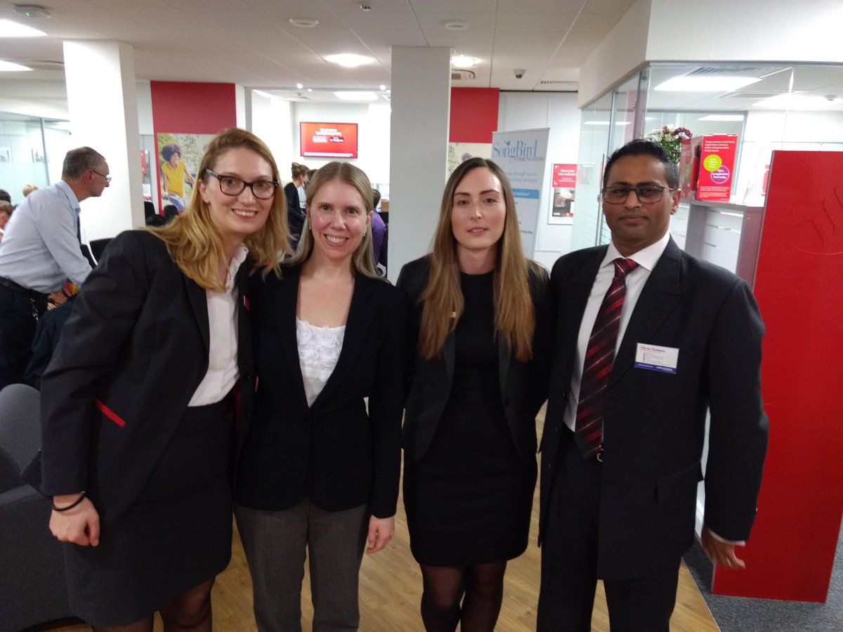 songbirdcomms's tweet photo. Excellent event with @santanderukbiz this week! Thank you for asking to me be Key Note Speaker! #marketing #startups #SMEs #berkshire #rdguk https://t.co/FSH677xkKh