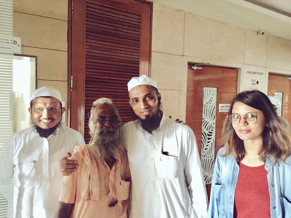 RamasinghD's tweet photo. #service to humanity brings #oneness #Gujarat #Navsari #YashfeenHospital, diffusing #religiousboundaries ๐ฎ๐ณ๐ https://t.co/gHSGPc2Y5u