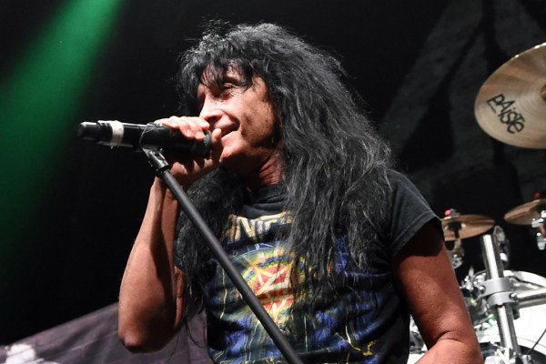 Happy Birthday Joey Belladonna (ANTHRAX). He is also the vocalist and drummer of the cover band Chief Big Way. 