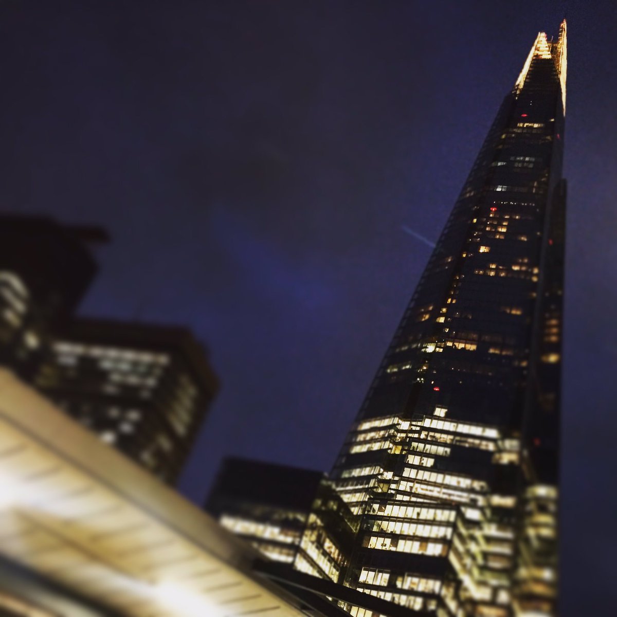 stusmithdotcom's tweet photo. #Shard at night #shardviews #londonbridge https://t.co/vJPuyeTEEF