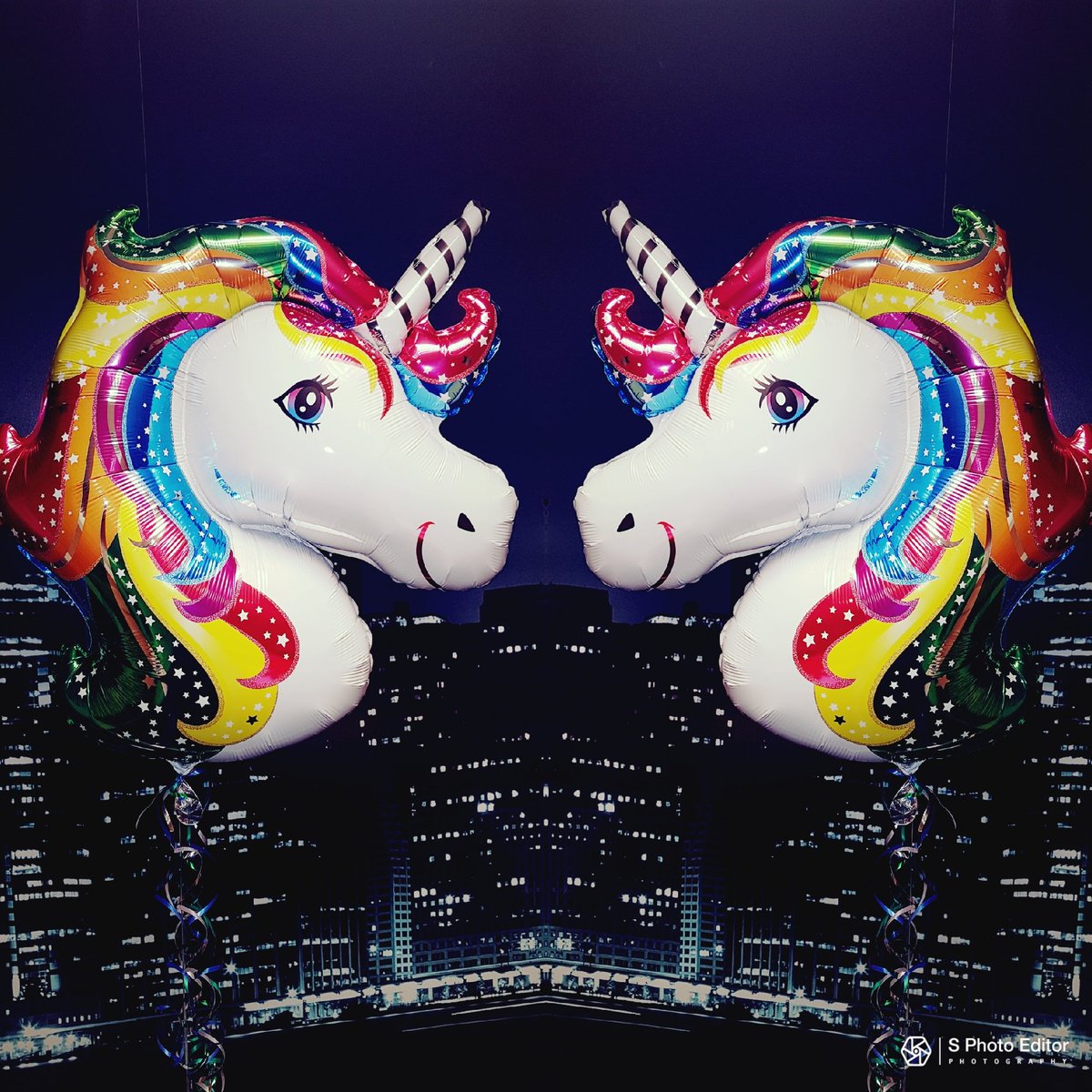 kalpz's tweet photo. 🦄 #Unicorn #balloons rock! @animalballoon https://t.co/gBnC9ybmex