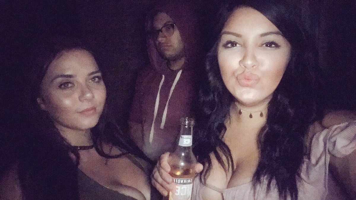 bridgetkayg's tweet photo. katie is a goddess, my boobs look fuckin weird, and william has a baby face & is obv tired of our shit but #tbt πππ#bfffffs https://t.co/xcwWnKbPP8