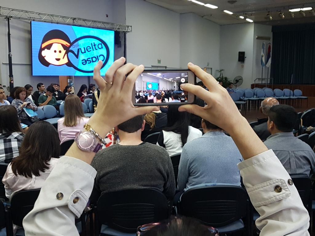 misioneseduca's tweet photo. #DaleLaVuelta a tu #ClaseIII en el @PCMisiones, un evento del programa @PlatGuacurari https://t.co/5kiYOljPqJ