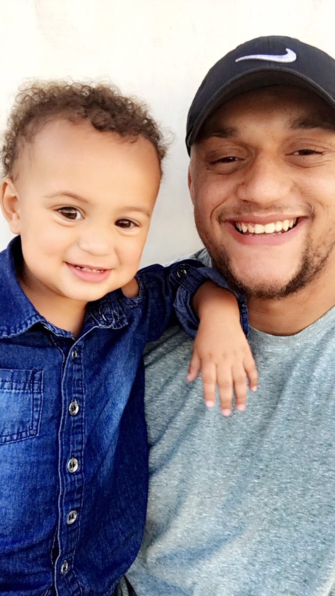 Rod_Knee tweet media