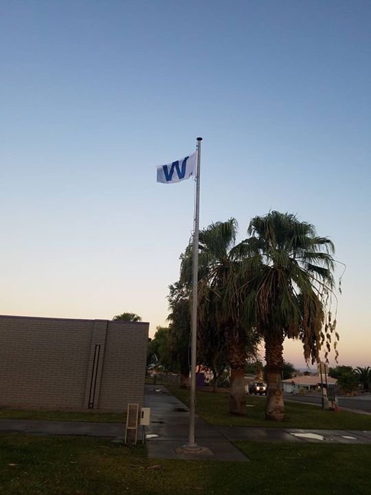 chifan3454's tweet photo. When your dad opens the school after making it to the NLCS for the 3rd straight year! #ThatsCub, #WeAreGood, #take17, #wecametoreign! https://t.co/4g4q5Dpfay