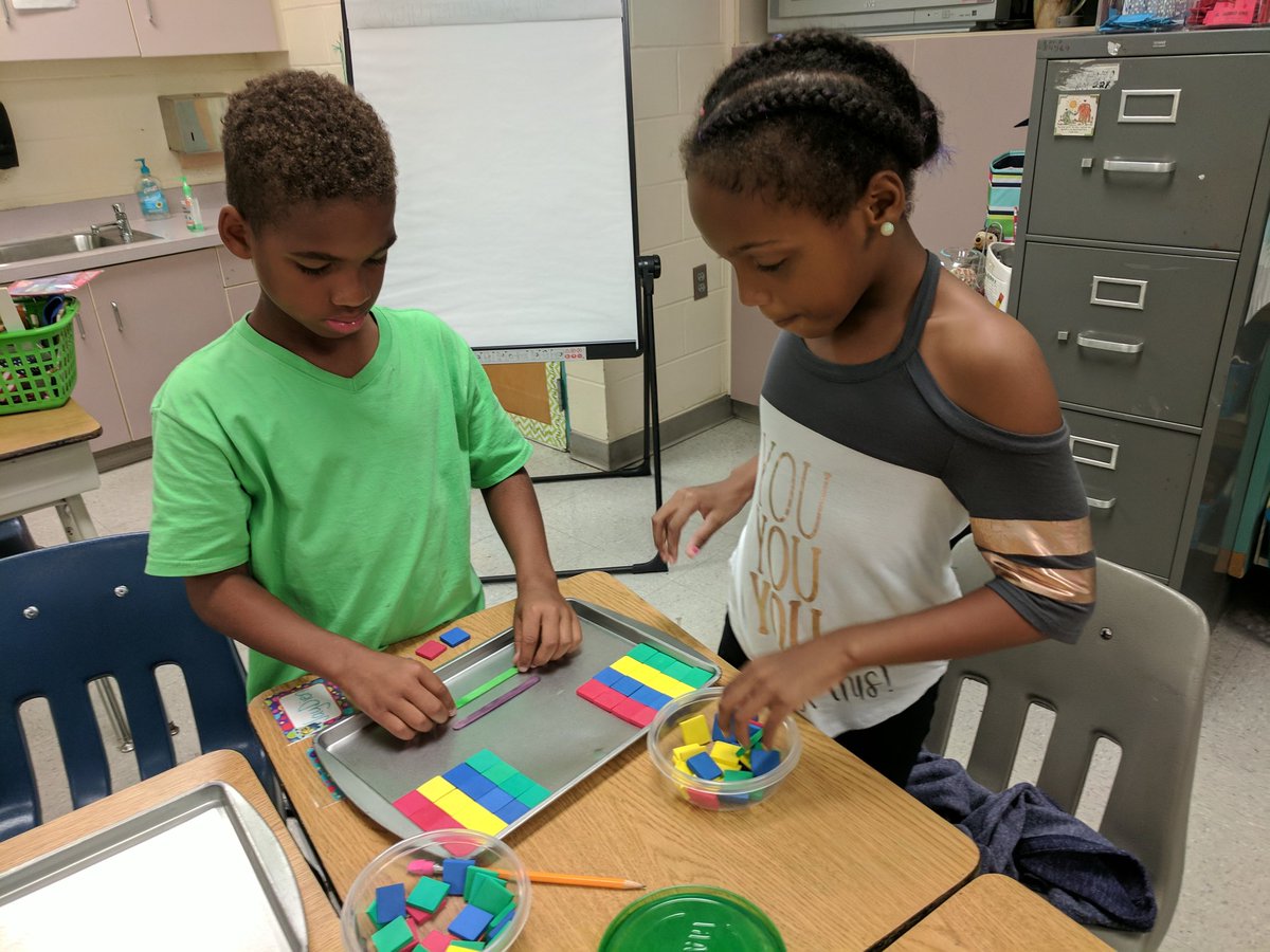 MrsTAndersen's tweet photo. Rockin' multiplication by using manipulatives to model the distributive property! @HCPSSummerfield @HCPSArea8 https://t.co/t9QwRkPpU0