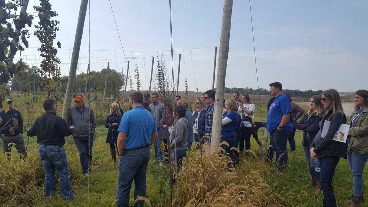 Atobrandt's tweet photo. Mark Pattison, founder of @BuckCreekHops giving Ag day tour of hops farm for @EconomicAllianc LFS class of '18 #lfsthis https://t.co/3eTxbQoWK4