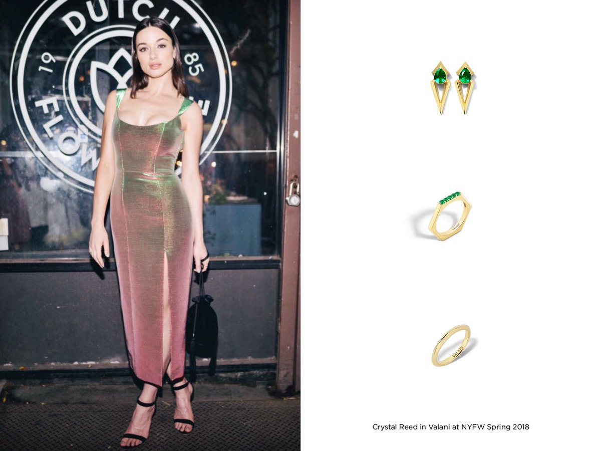 valaninyc's tweet photo. #fbf @CrystalmReed stunning at #NYFW in Valani emeralds. styling by @sarahslutsky #ValaniFemme. Shop Emerald: https://t.co/j66B4RnY8v https://t.co/IhNGEXNeDH