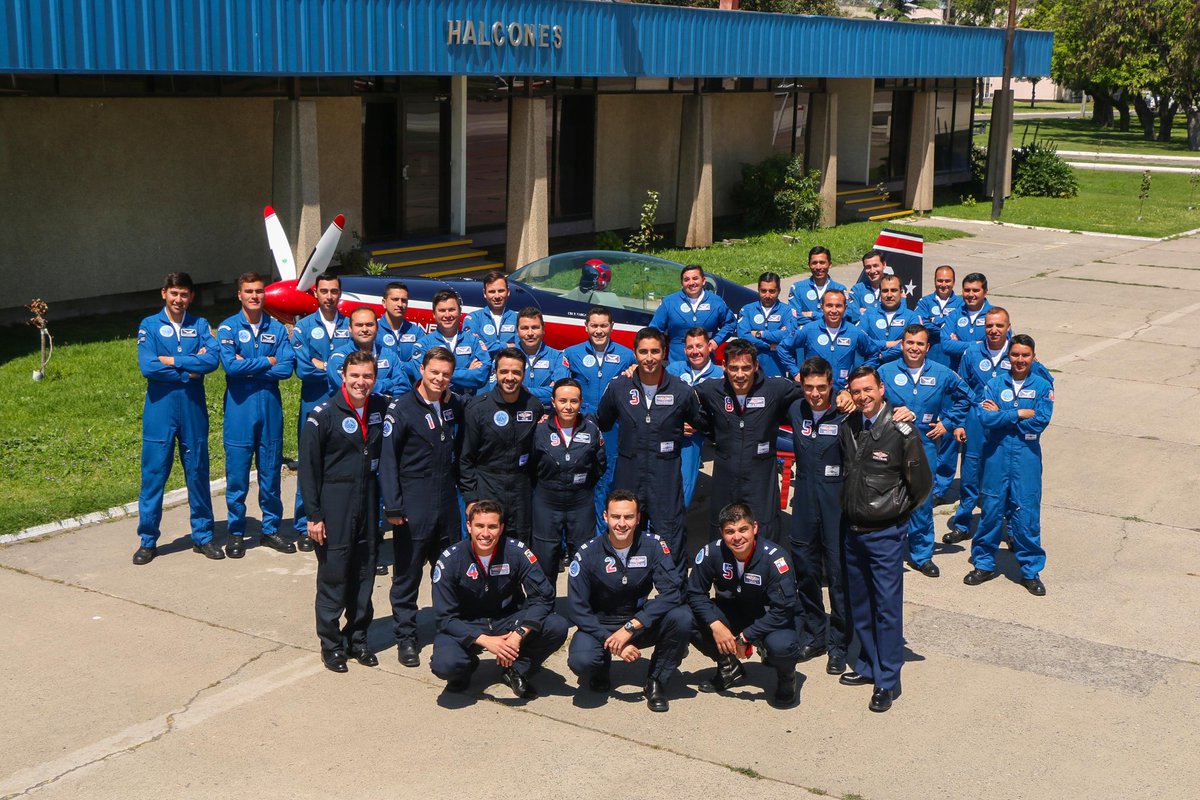 Fuerza Aérea de Chile tweet media